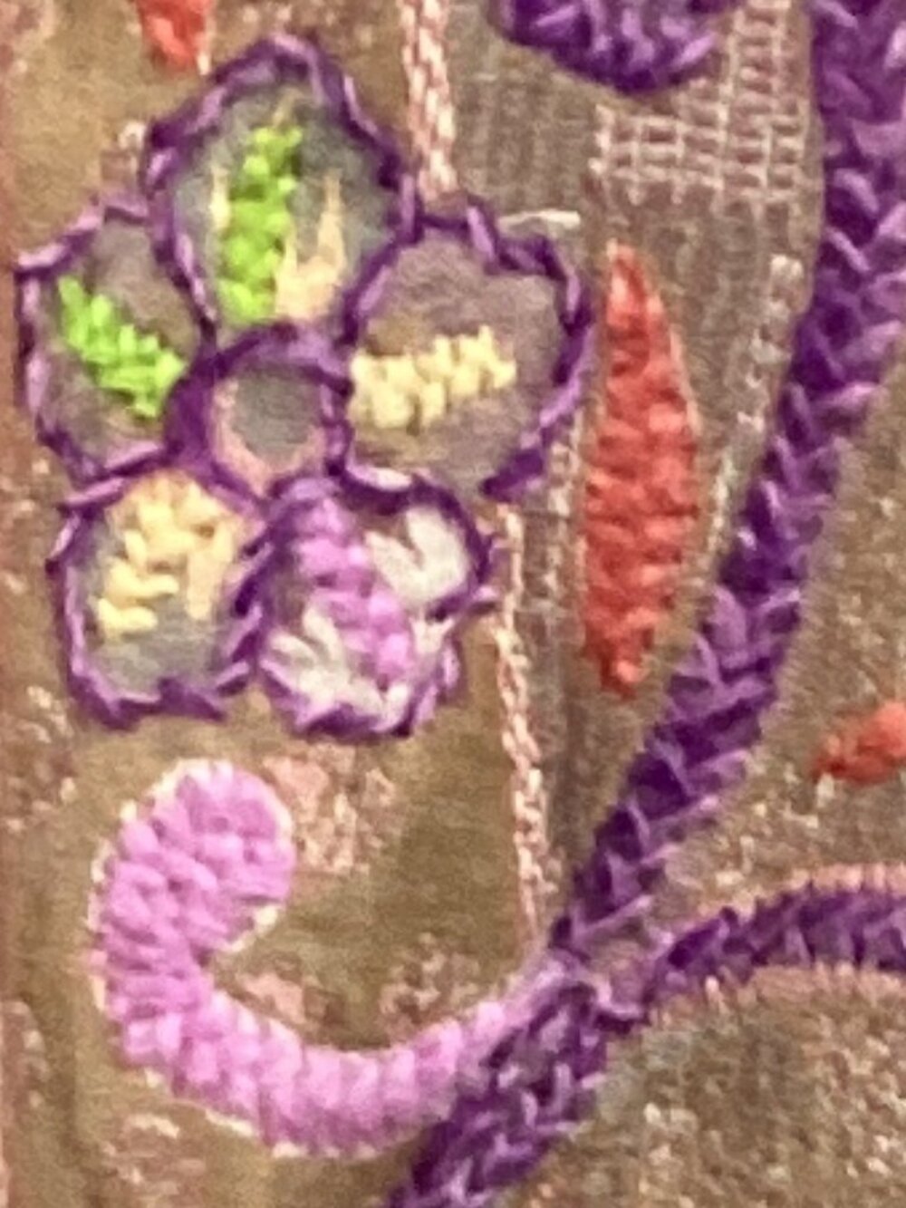 Embroidered Paisley Shawl Wrap with Fox Fur Trim and Tassels - Picture 12 of 13